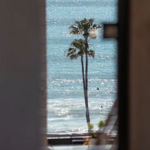 我想看他俩操逼逼
